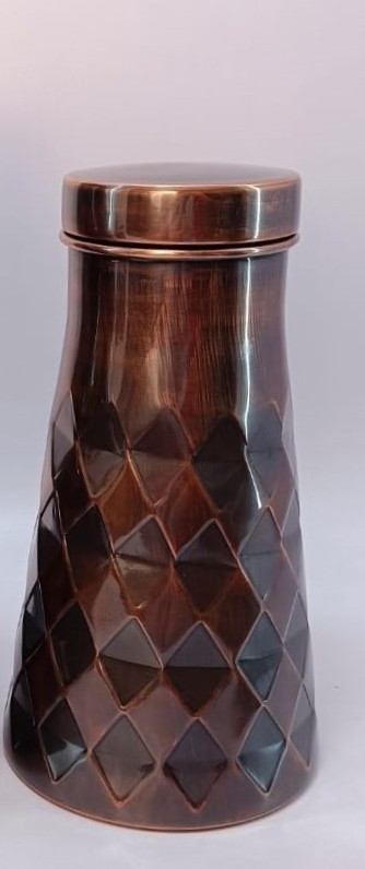 <span style="margin: 0px 0px 5px 0px; font-weight: 600; color:#81655d;">Item #: 1506</span><br />Antique Diamond Copper Carafe