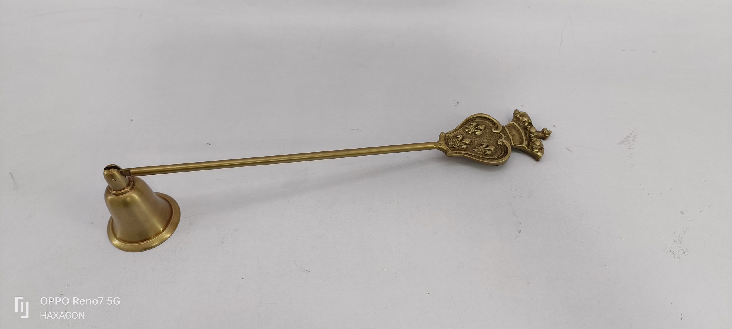 <span style="margin: 0px 0px 5px 0px; font-weight: 600; color:#81655d;">Item #: 182</span><br />Candle Snuffer