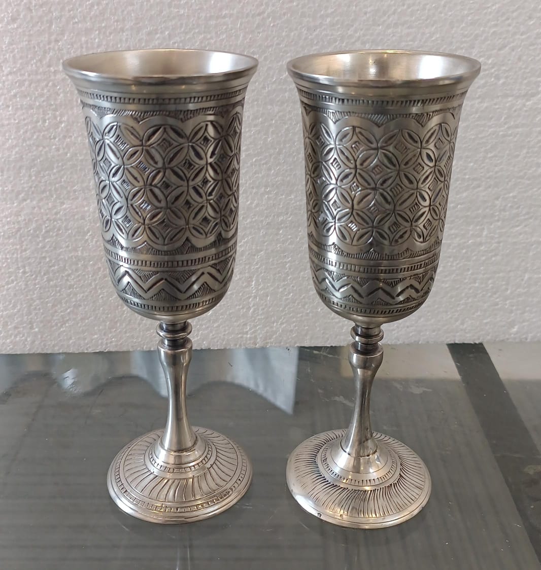 <span style="margin: 0px 0px 5px 0px; font-weight: 600; color:#81655d;">Item #: 2234</span><br />Goblet set of 2