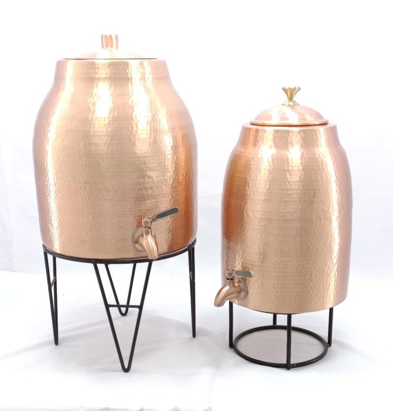 <span style="margin: 0px 0px 5px 0px; font-weight: 600; color:#81655d;">Item #: 927</span><br />matt hammered copper water cooler